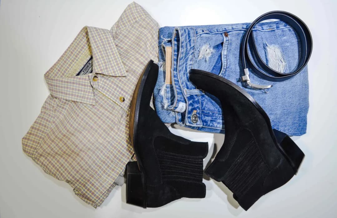 Kowbojki męskie stylizacje – jak stworzyć modne i wygodne zestawy