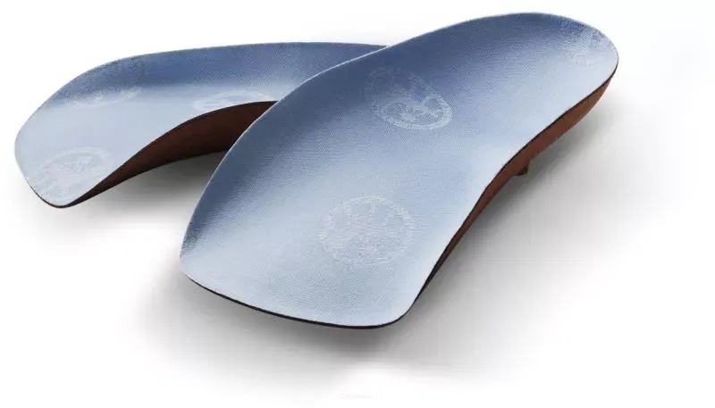 Jak włożyć wkładki do butów, aby uniknąć bólu i dyskomfortu